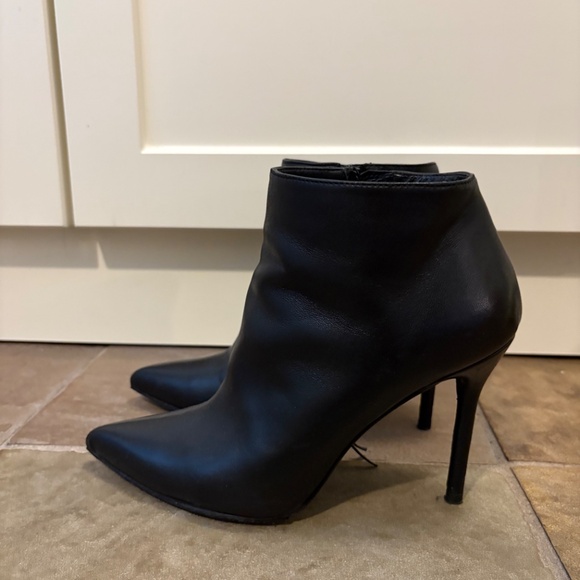 Stuart Weitzman Ankle Boots - Picture 2 of 6